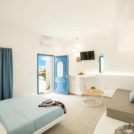 Amera Suites Fira  Exterior photo